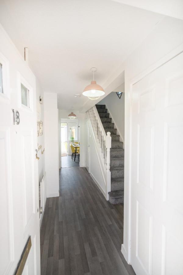 קובנטרי Stylish 3 Bed House, Large Garden, Parking, Wifi - Esho Stays מראה חיצוני תמונה